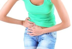 Παράσιτα στο σώμα ενός κοριτσιού